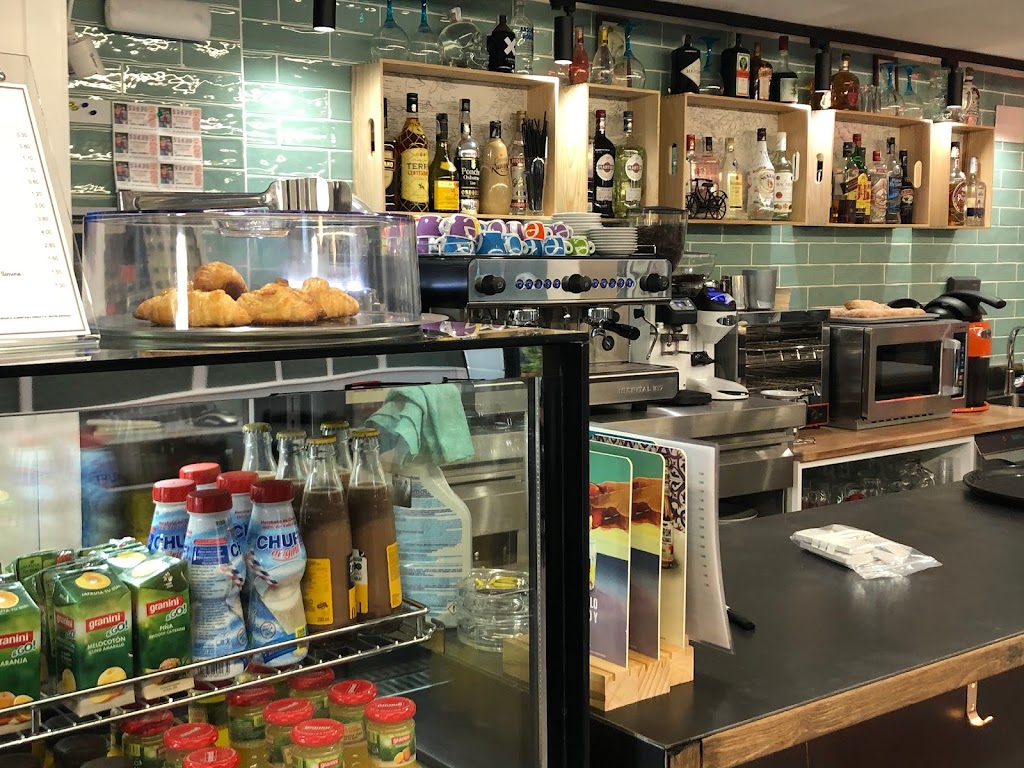 BAR CAFETERIA MUSTANG