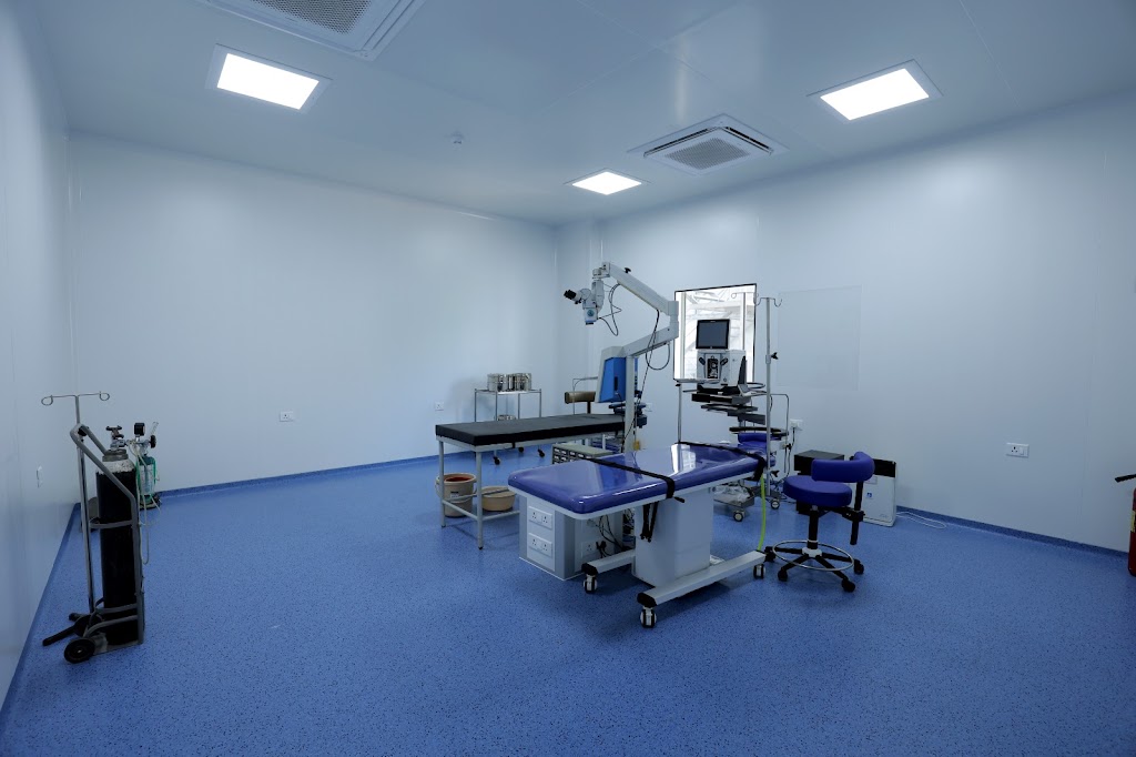 Rishabh Eye Hospital And Laser Center
