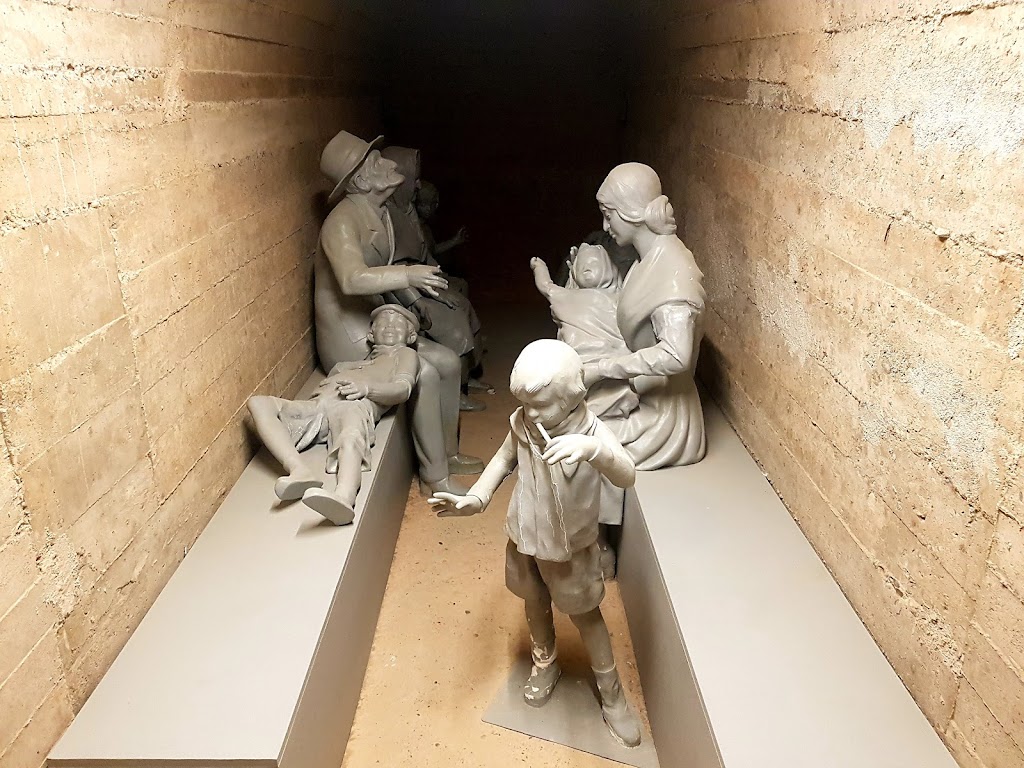 Refugio Antiaereo de la Plaza Tetuan