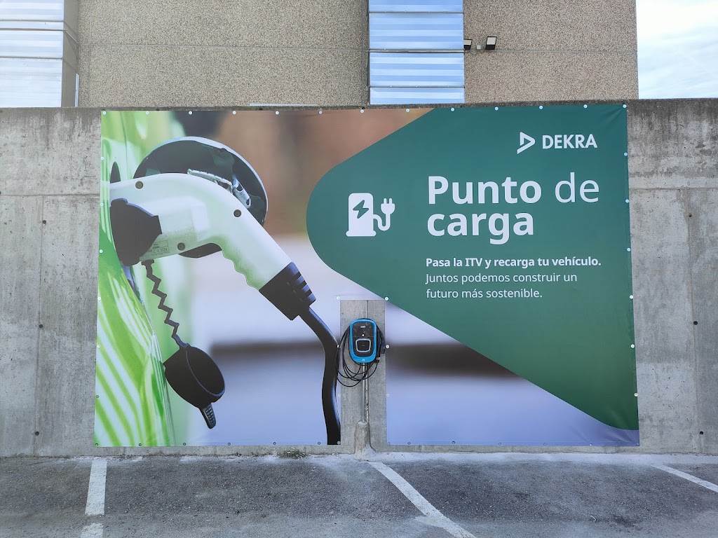 Estacion de carga de vehiculos electricos