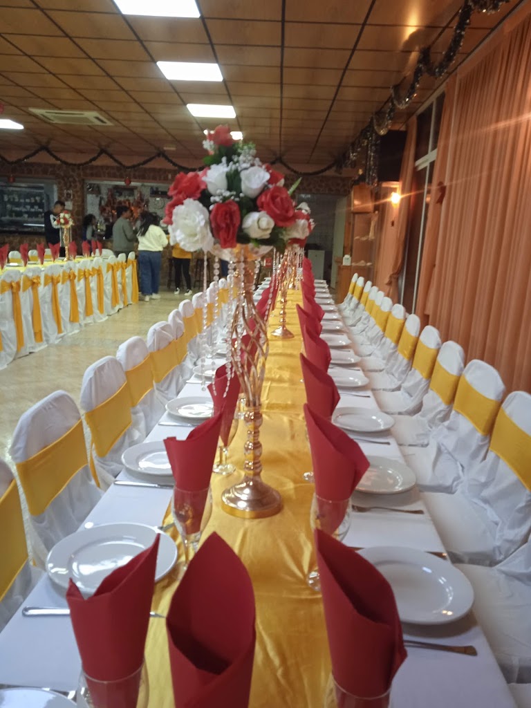 Terraza Arboledas, catering churreria — Ambiente