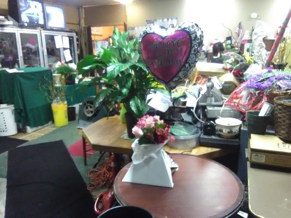 Stromas Flowers & Gift Shop & Monuments LLC