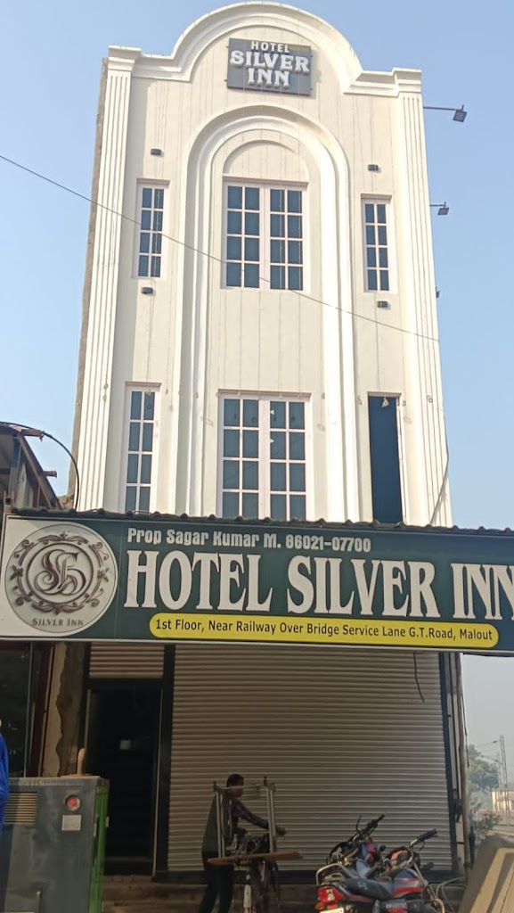 Hotel Silver Inn