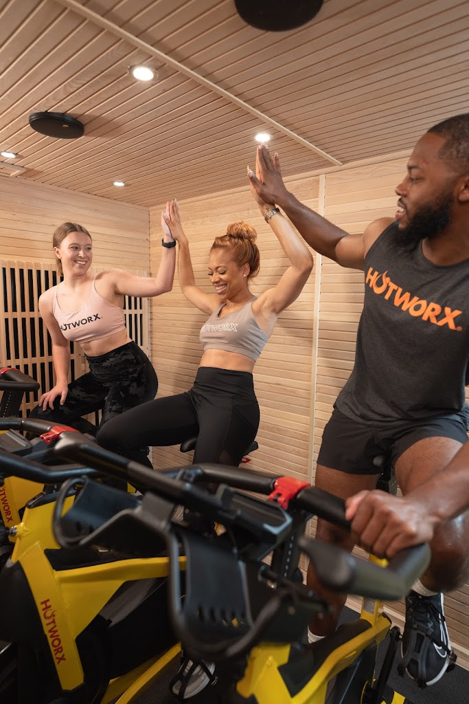  HOTWORX South Everett