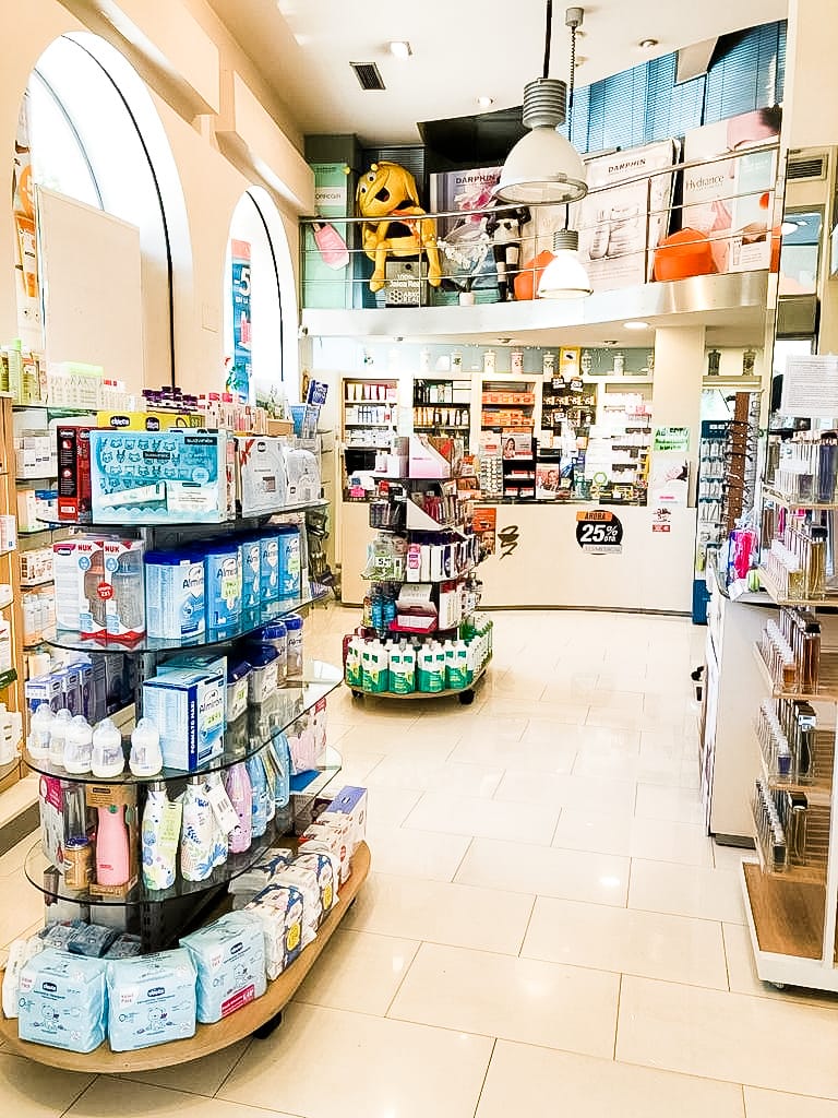 Farmacia R. Boyra Navea — Del propietario