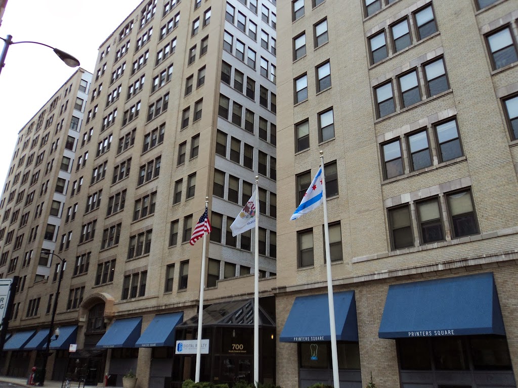 Telx Chicago Colocation Cloud And Interconnection Data Center Ch2