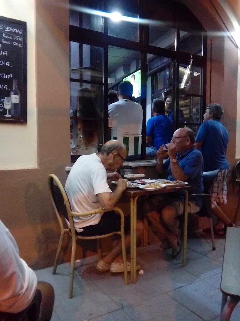 Bodegon Marino Periky — Ambiente