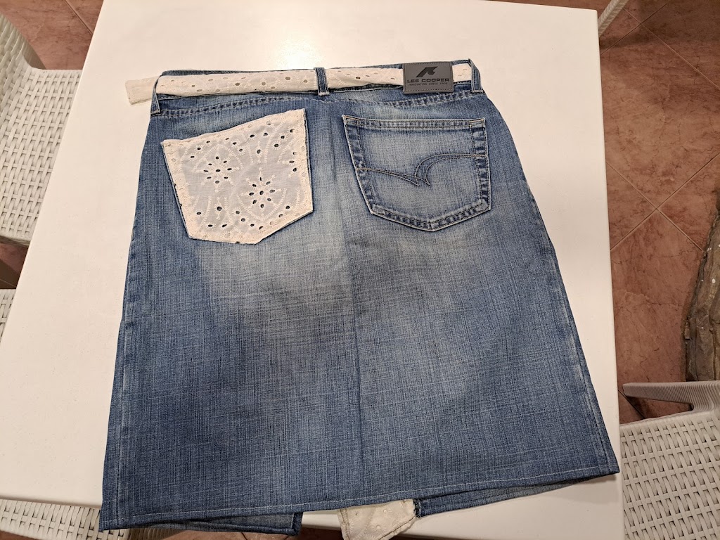 Arreglos de ropa y clases de costura CELY