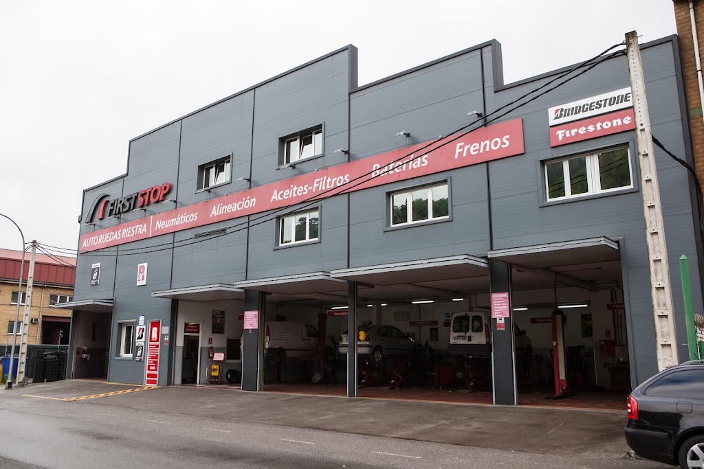Tienda de Neumaticos Auto Ruedas Riestra — Del propietario