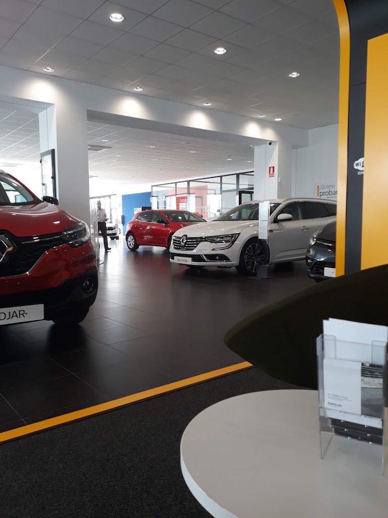 Renault Lanzarote - Juan Toledo — Interior