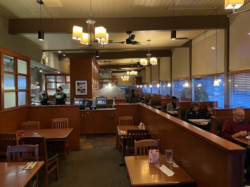 White Spot Gilmore in Burnaby