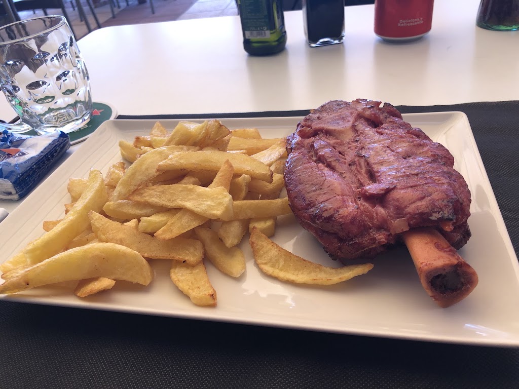 Cafe Brisa — Comida y bebida