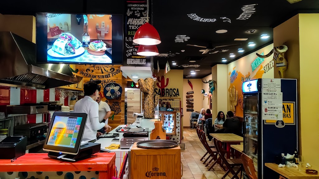 La Sabrosa Taqueria Denia — Ambiente