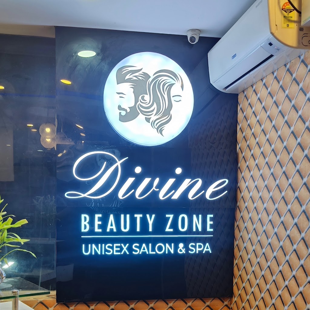Divine Unisex Salon Sahakar Nagar