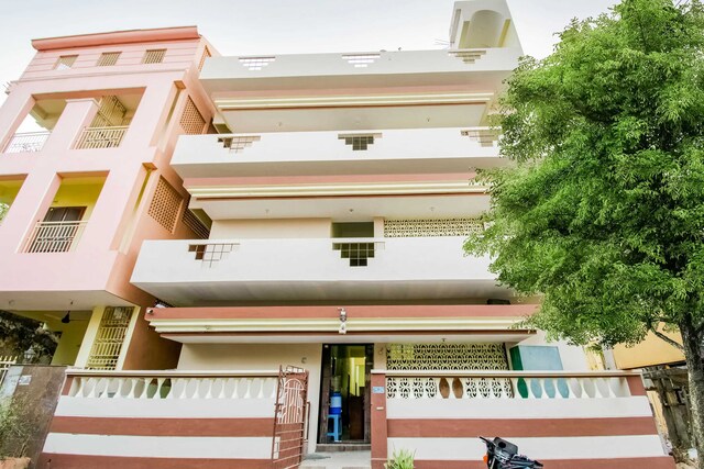 Spot On Hotel Sri New Sai Chandra