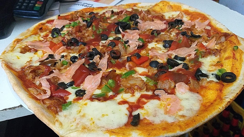 Bar-Restaurante DONER MOLT BO — Comida y bebida