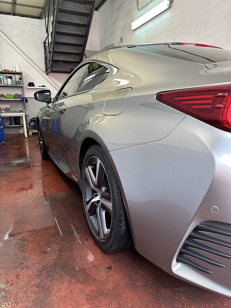 Lavados de coches DLS Detailng — Del propietario