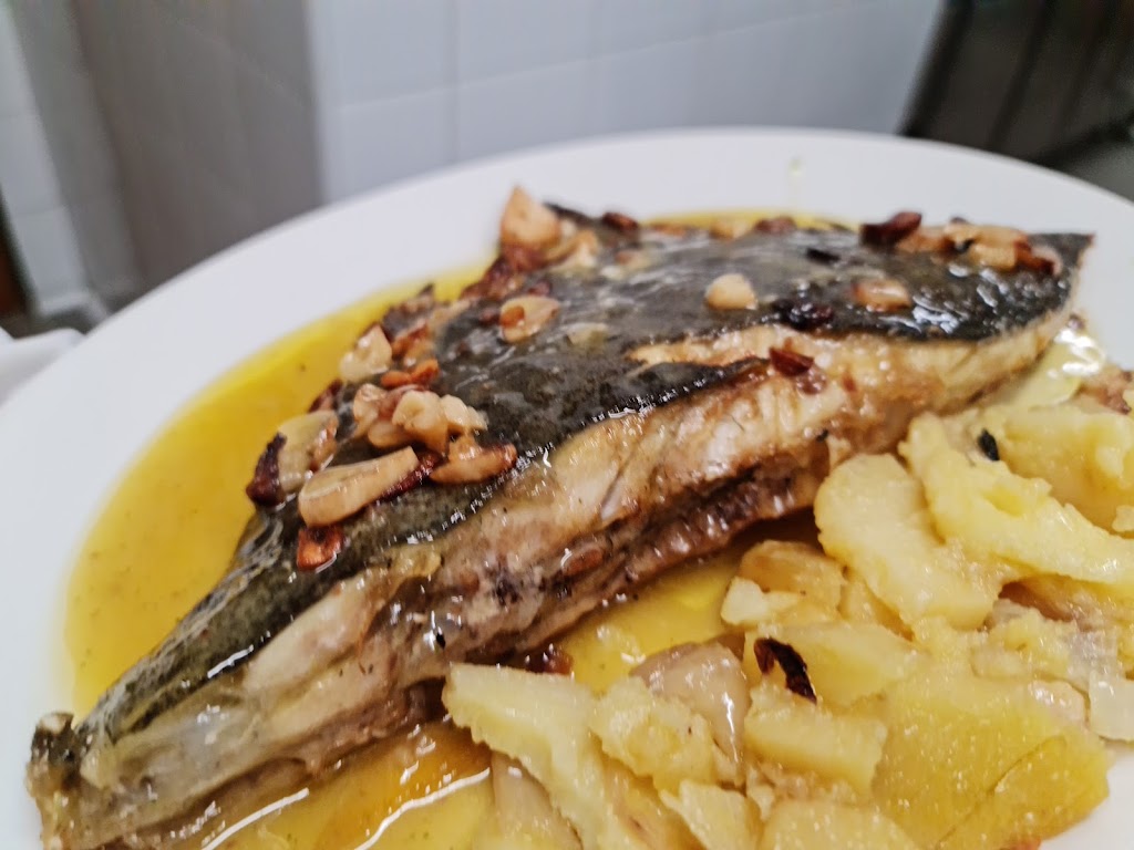 Restaurante Erdialde Jatetxea — Comida y bebida