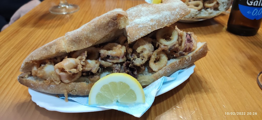 Bar Tranquilo — Comida y bebida