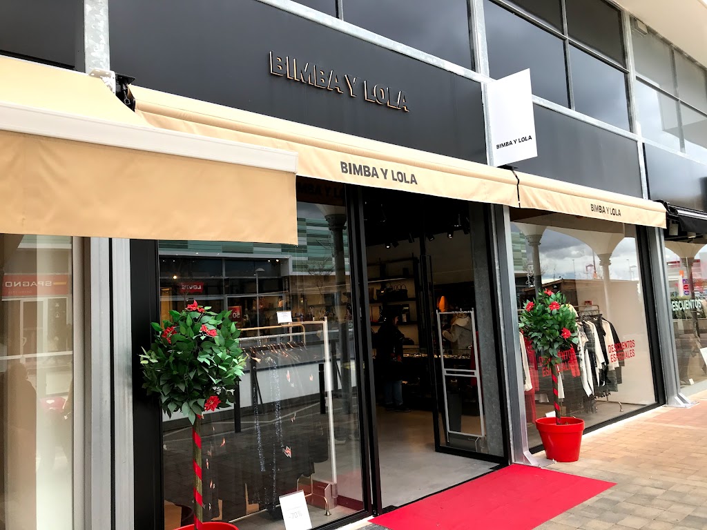 BIMBA Y LOLA CC Luz Shopping