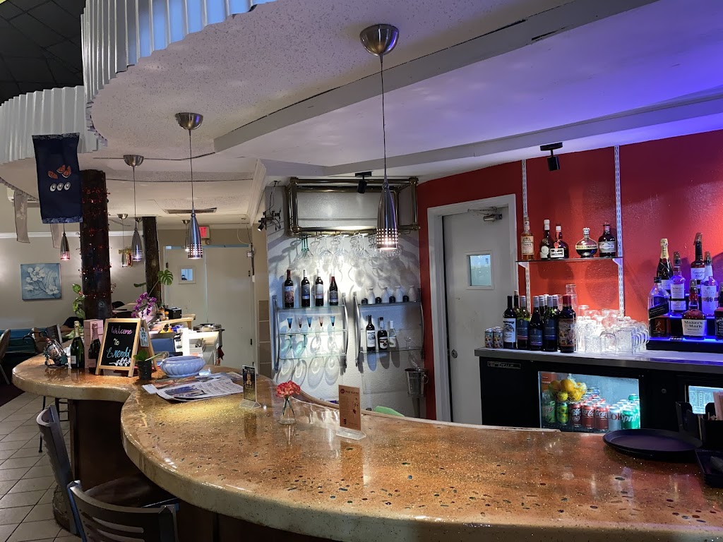 Emerald Thai Cuisine & Sushi Bar