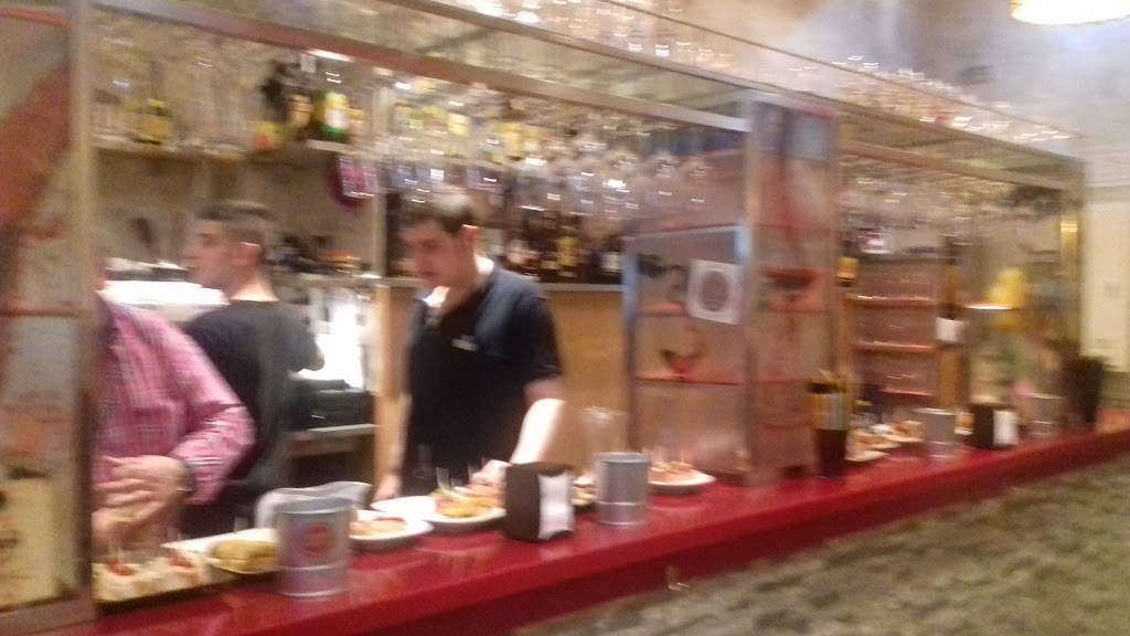 Vinoteca Las Vegas — Ambiente