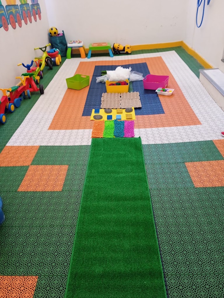CUATRO PECAS | Escuela infantil