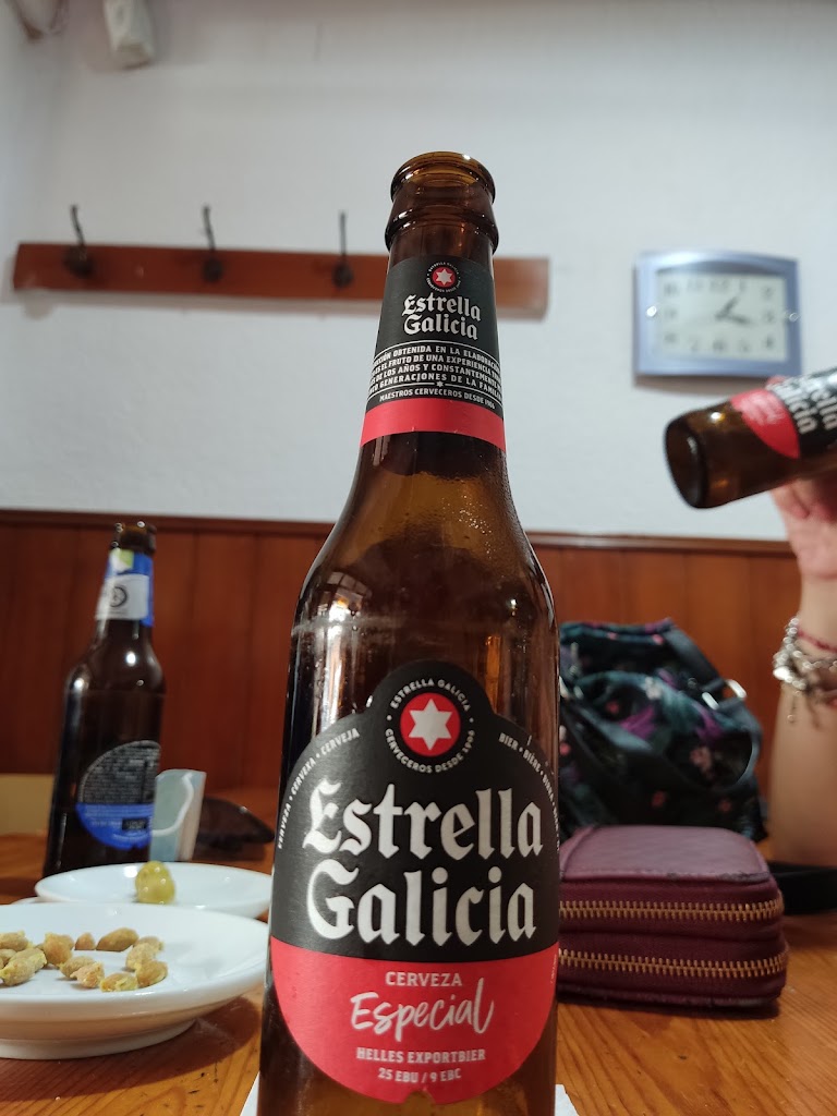 Cafe's Borra's Bar Cerveceria Campus — Comida y bebida