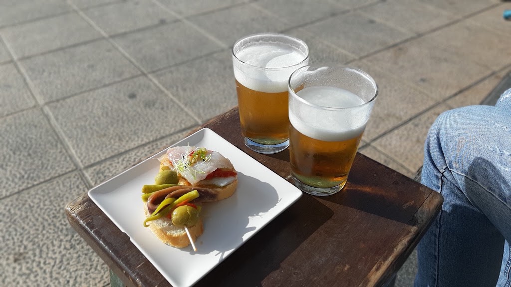 Restaurante Itxas Bide — Comida y bebida