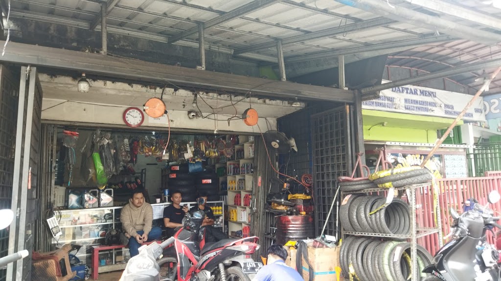Bengkel Dania Mobil dan Motor (Ramah dikantong hasil memuaskan buka pagi sampai jam 8 malam)