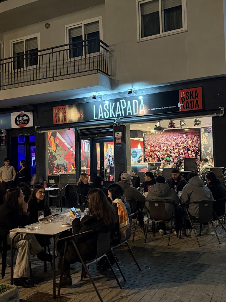 LaSkapada Bar
