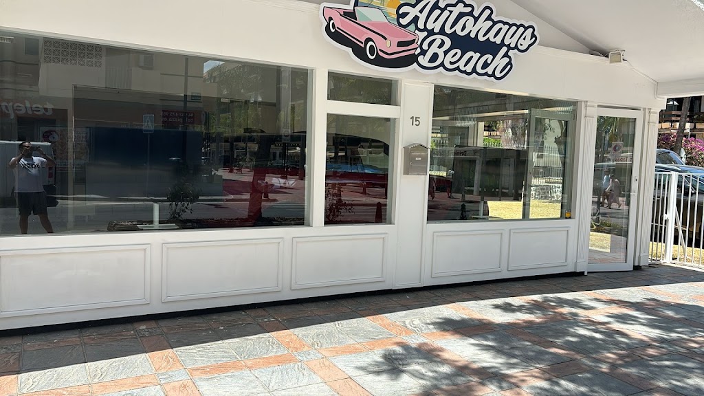 AUTOHAUS BEACH — Exterior