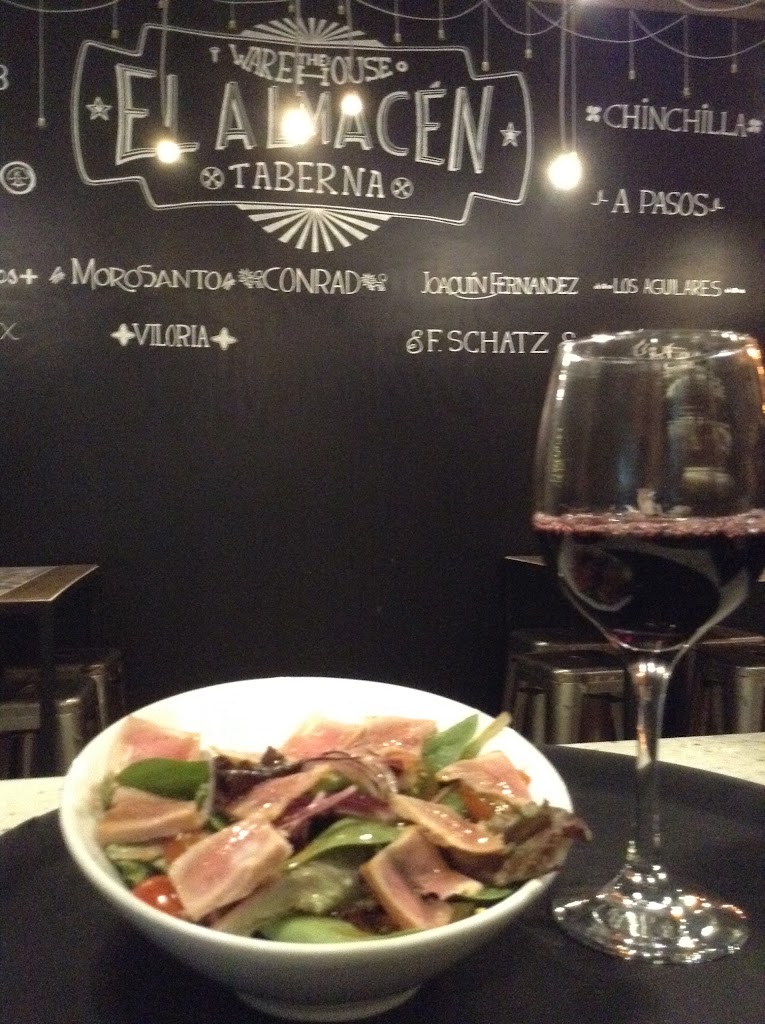 Taberna El Almacen — Comida y bebida