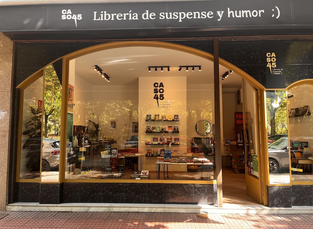 CASO 45 Libreria de suspense y humor ;)
