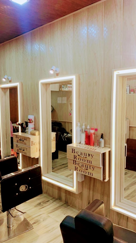 The Beauty Room Spa And Parlour Only For Ladies