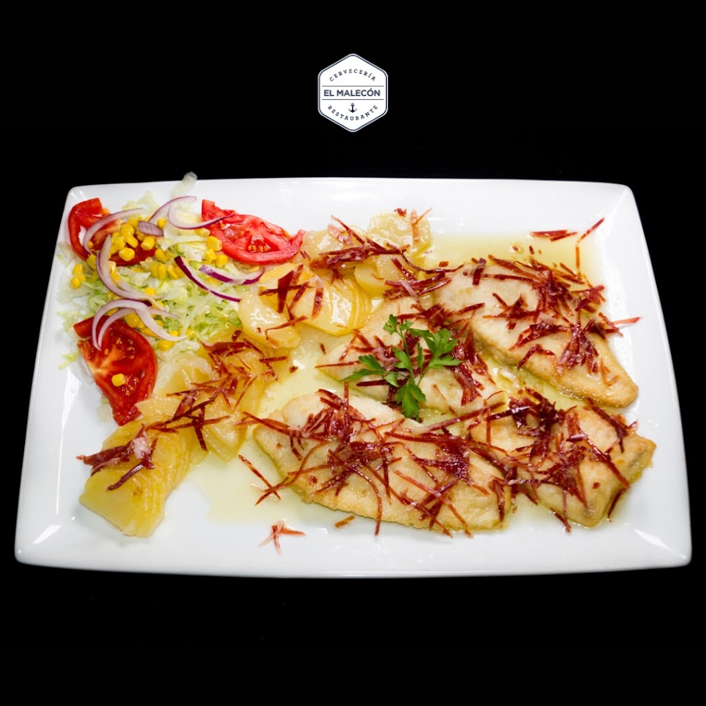 El Malecon Restaurante — Comida y bebida