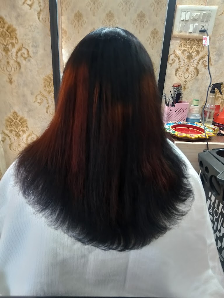 Subi S Beauty Parlour