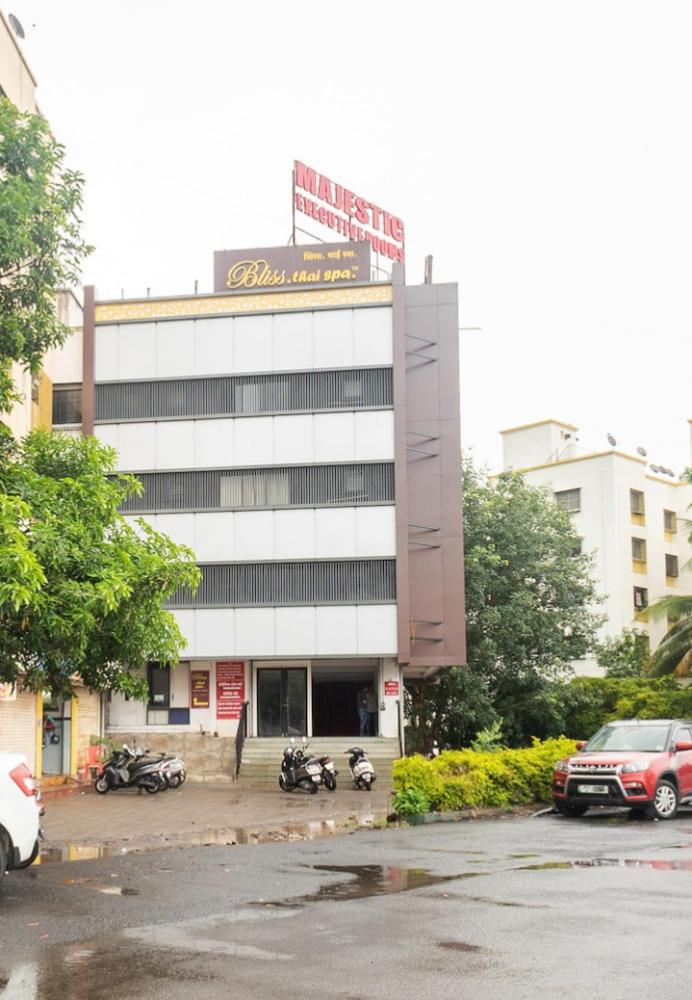Hotel Majestic Executive Lodge