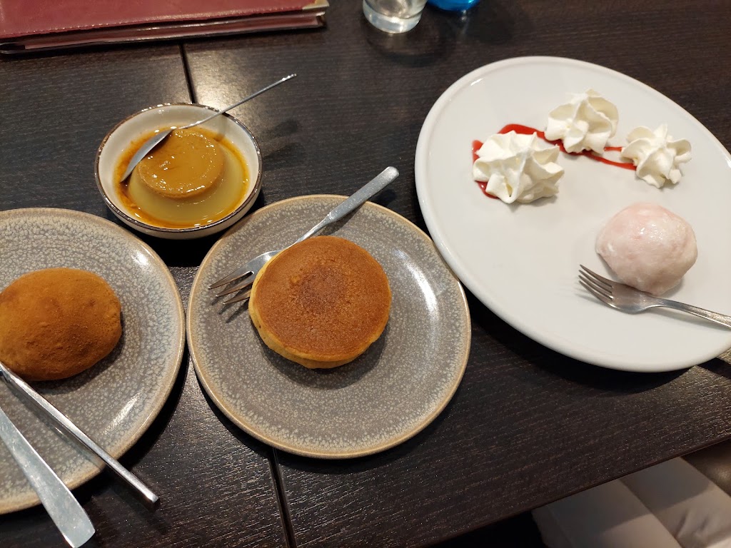 Kaiseki | Cornella — Mochi