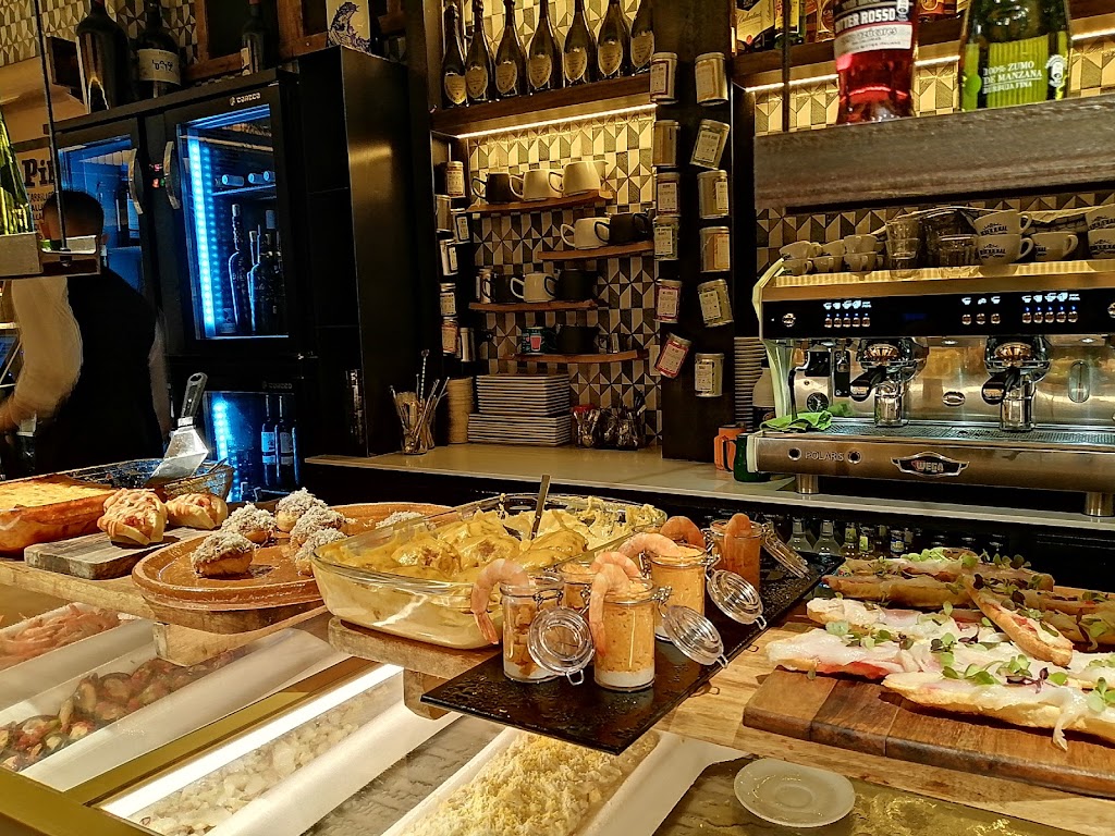 Berenjenal — Comida y bebida