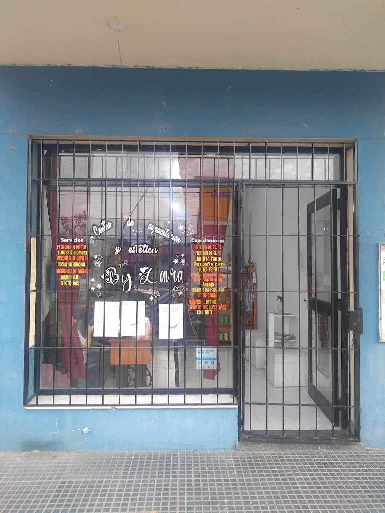 Salon de belleza BY Laura — Exterior