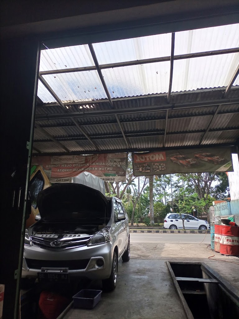 bengkel jaya motor herry