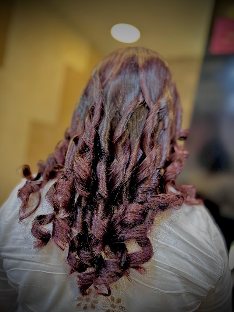 Green Trends Unisex Salon Srinagar Colony