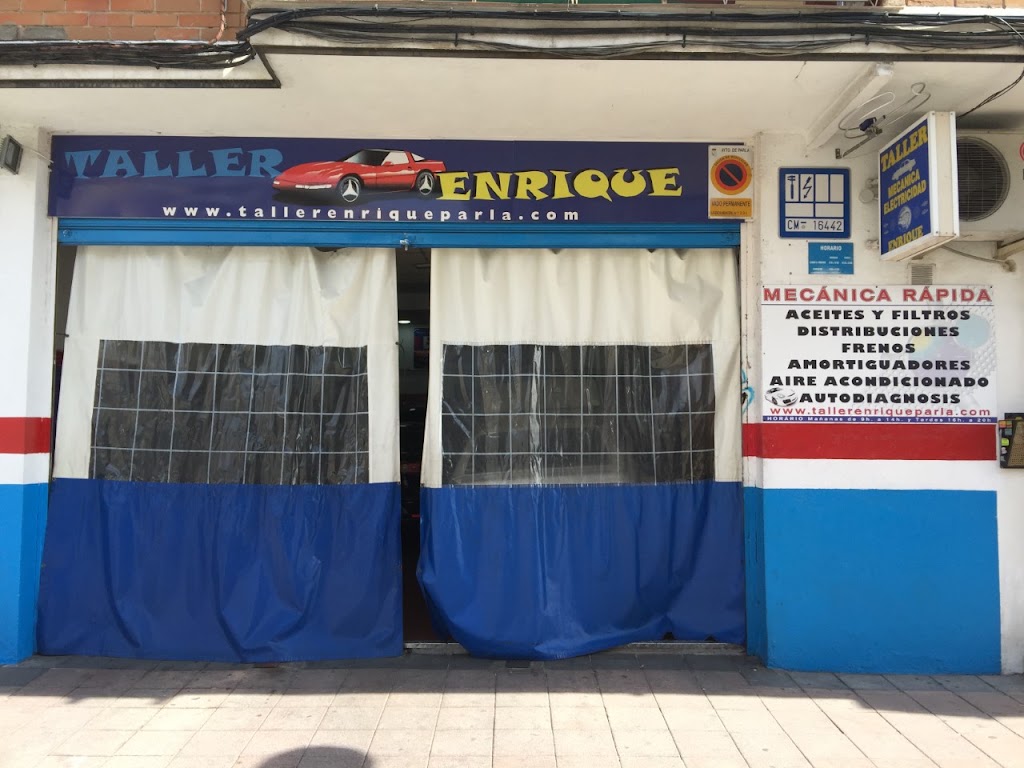Talleres Enrique — Exterior