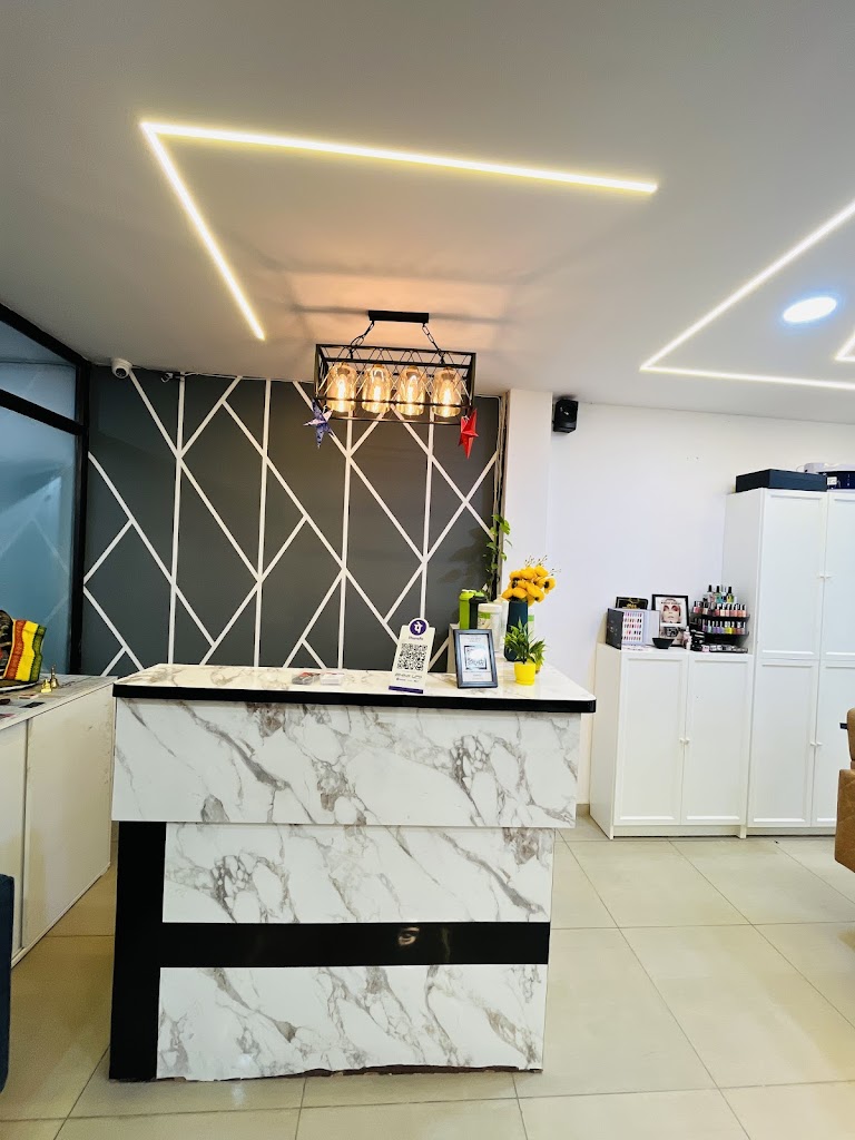 Page 1 Unisex Salon Academy Kukatpally