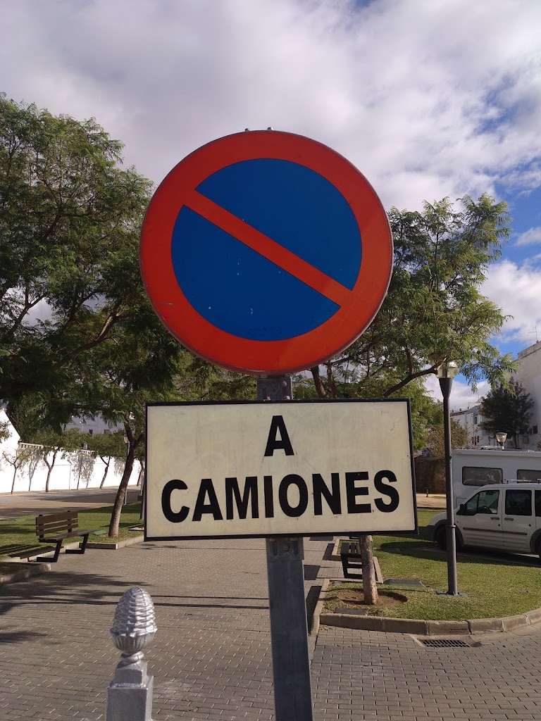 Parking Publico Gratuito Cementerio — Del propietario