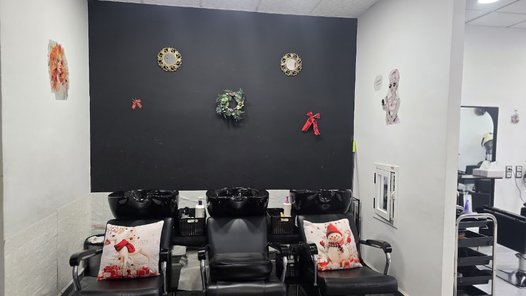 MILANO COSMETICS Hairdressers Low Cost — Del propietario