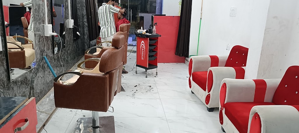 Glamour H Unisex Saion