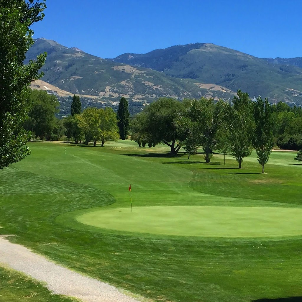  Lakeside Golf Course