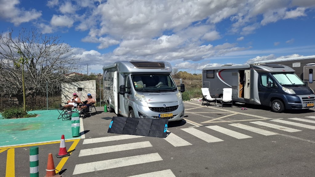 Aparcamiento disuasorio y de autocaravanas — Mas recientes